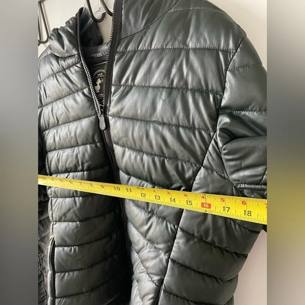 Save The Duck, size 4 women’s, black hooded zip up synthetic leather puffer EUC - Picture 4 of 10